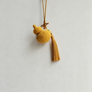 Handmade Chinese Style Woven Gourd Charm – A Symbol of Health & Good Fortune for Car, Bag & Home Decor